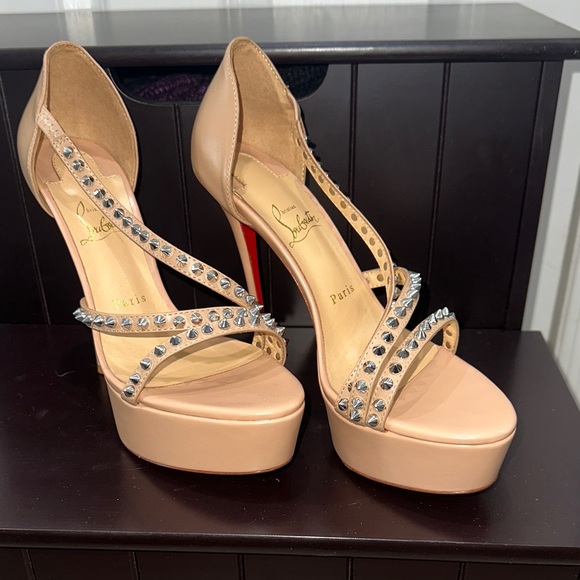 Christian Louboutin Nude Studded Platform Heels - Picture 1 of 5